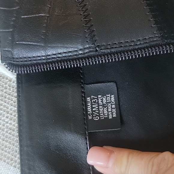 EUC Vince Camuto size 6.5 black Women's Saraalan Fashion Boot new years - Picture 8 of 11